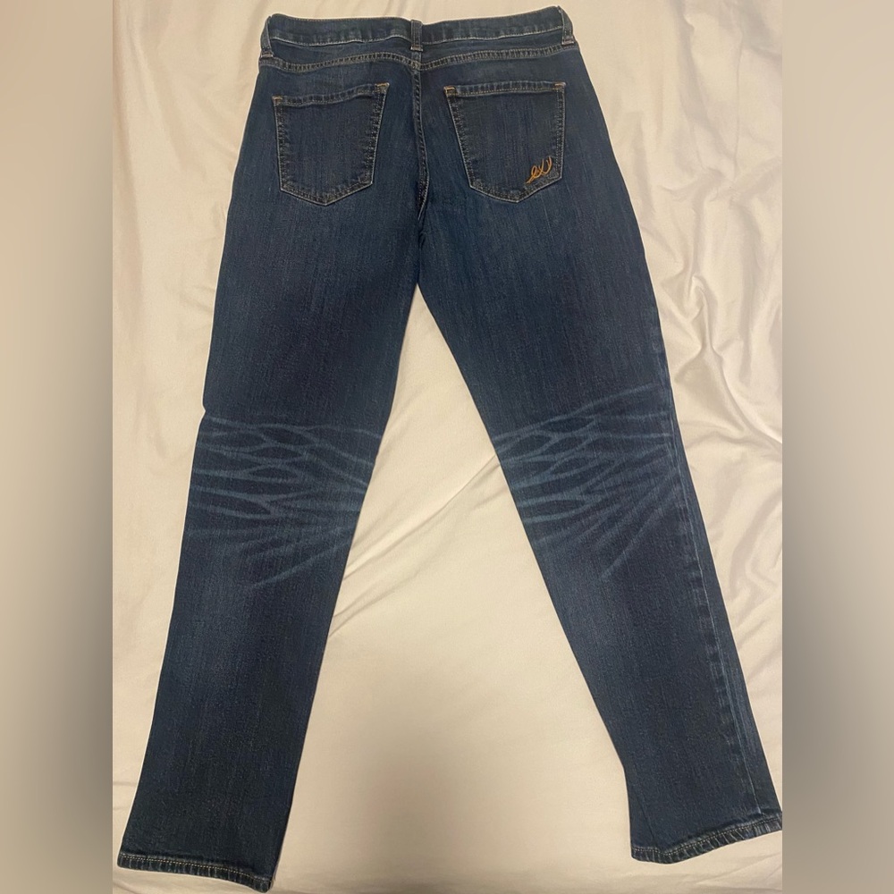 Express brand girlfriend fit antique blue jean size 6